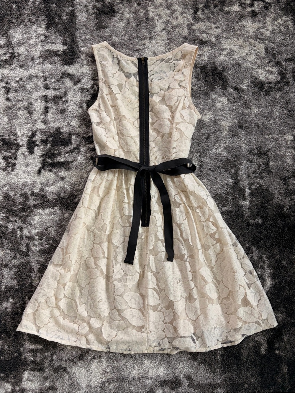 Black Ribbon Cream Lace Midi Dress with Exposed Zipper